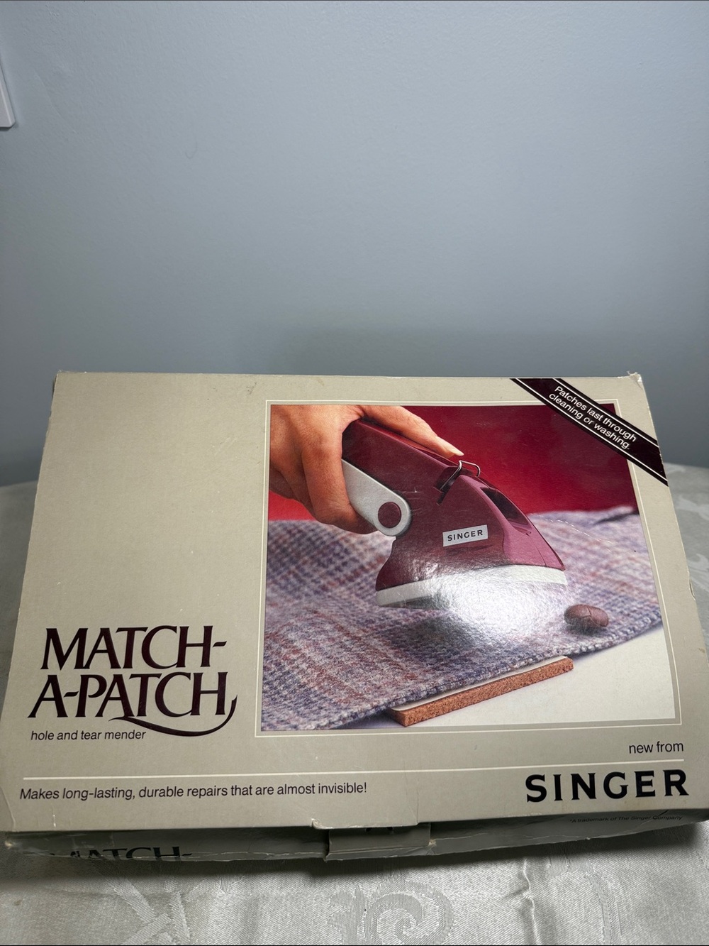 Singer Match-A-Patch Iron-On Hole & Tear Mender - Burgundy/White